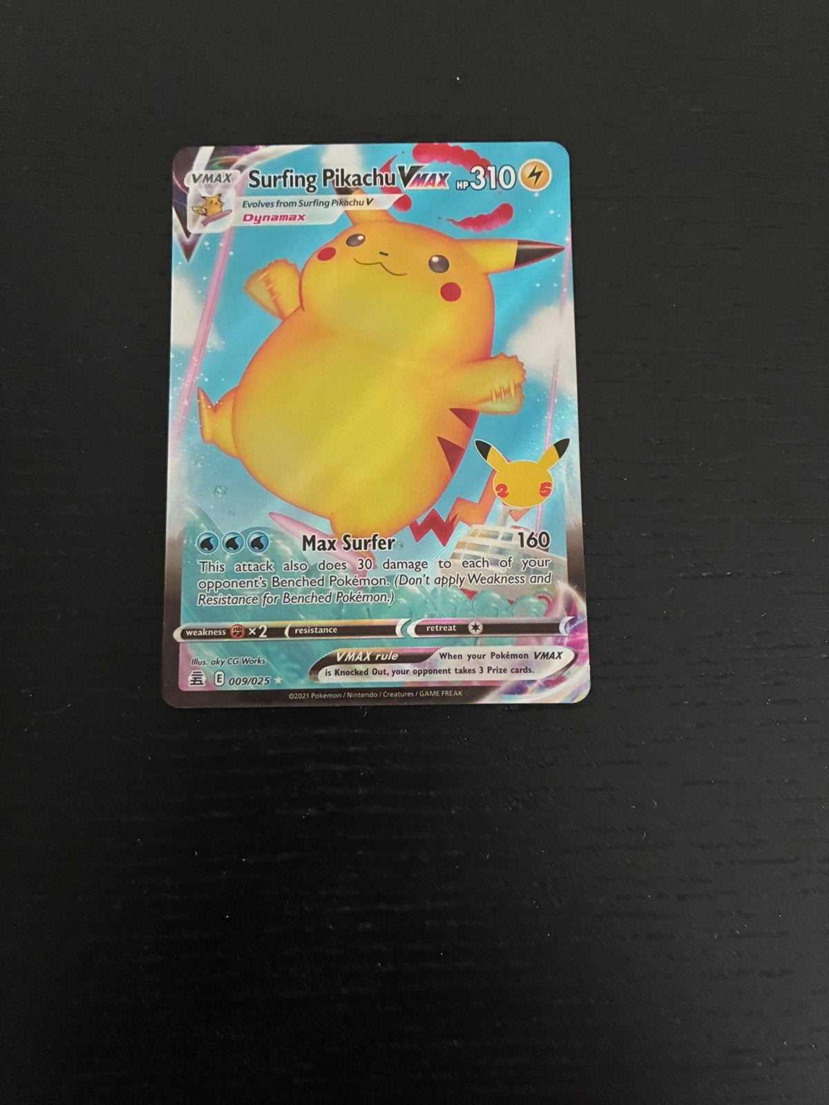 Surfing pikachu vmax, Ophalen of Verzenden, Zo goed als nieuw