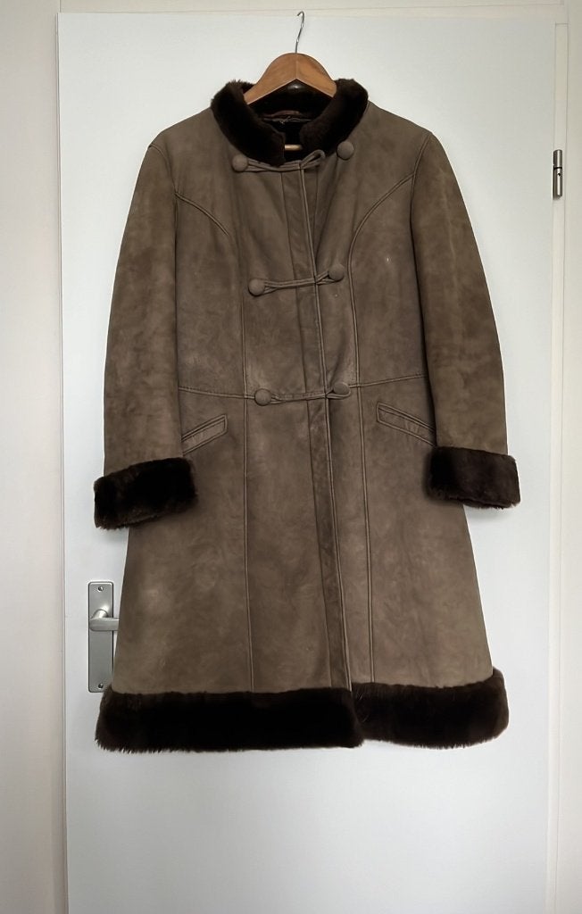Classic lammy coat lichtbruin maat M lang, Kleding | Dames, Verzenden, Zo goed als nieuw, Maat 38/40 (M), Bruin