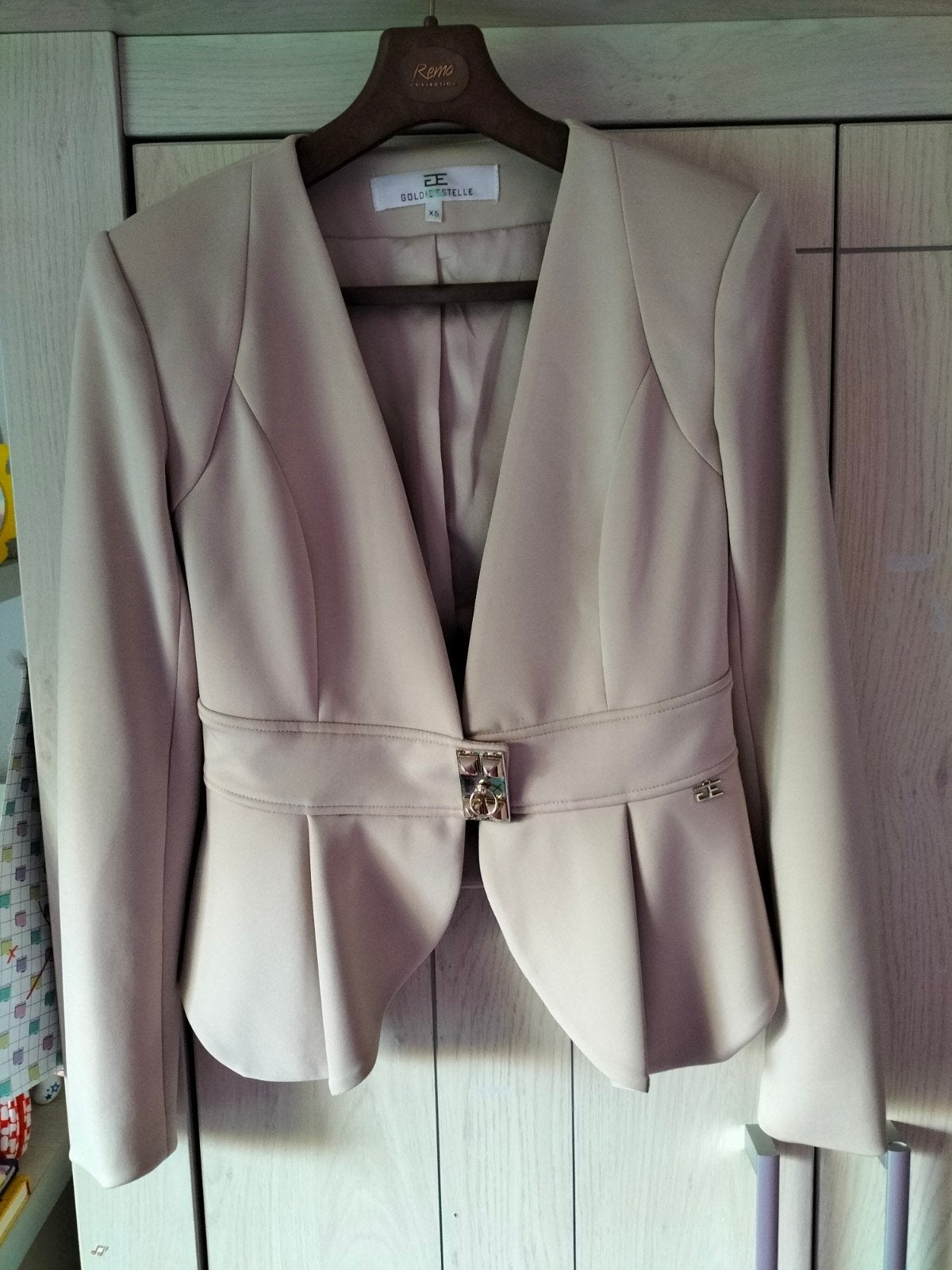 Prachtige Goldie Estelle jacket/blazer - Maat XS, Kleding | Dames, Goldie Estelle, Beige, Ophalen of Verzenden, Zo goed als nieuw