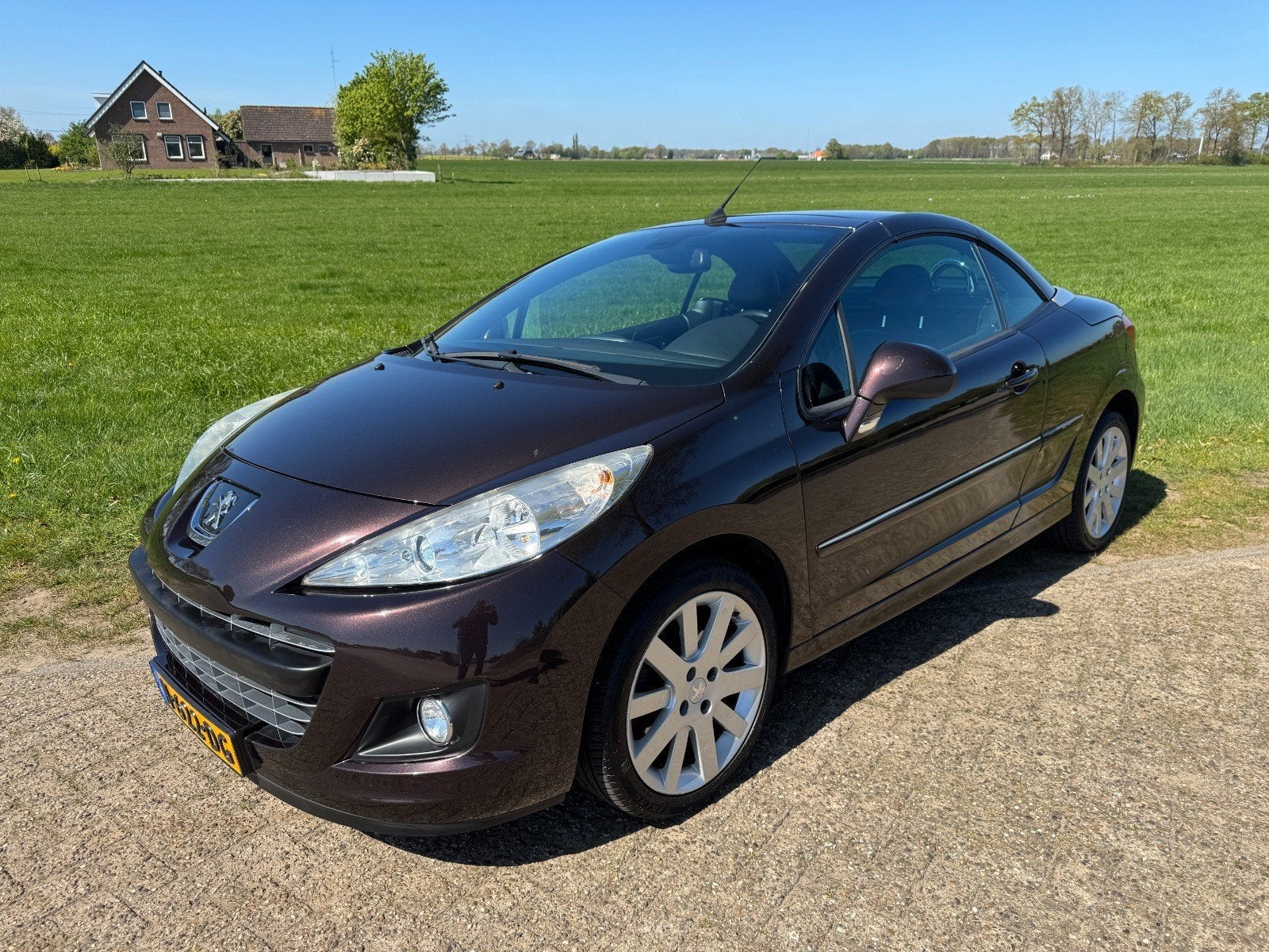 Peugeot 207 1.6 16V CC, APK 18-10-2027, Auto's, Voorwielaandrijving, 15 km/l, 4 cilinders, Cabriolet