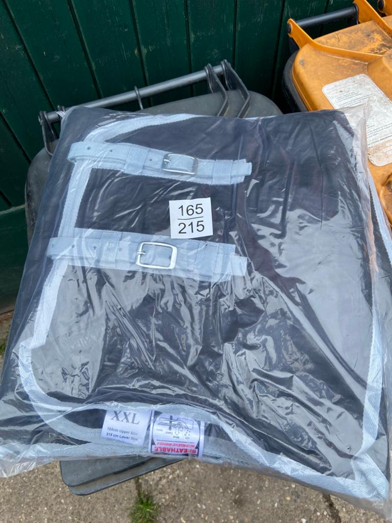 Splinternieuwe vochtregulerende regendekens 215, Dieren en Toebehoren, Paarden en Pony's | Dekens en Dekjes, Nieuw, Extra Full (XL)