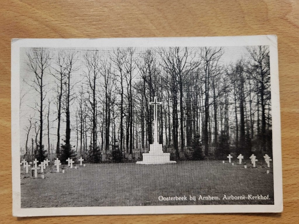 ansicht OOSTERBEEK 1955 Airborne kerkhof OORLOG, Verzamelen, Ansichtkaarten | Nederland, Gelderland, Voor 1920, Ophalen of Verzenden