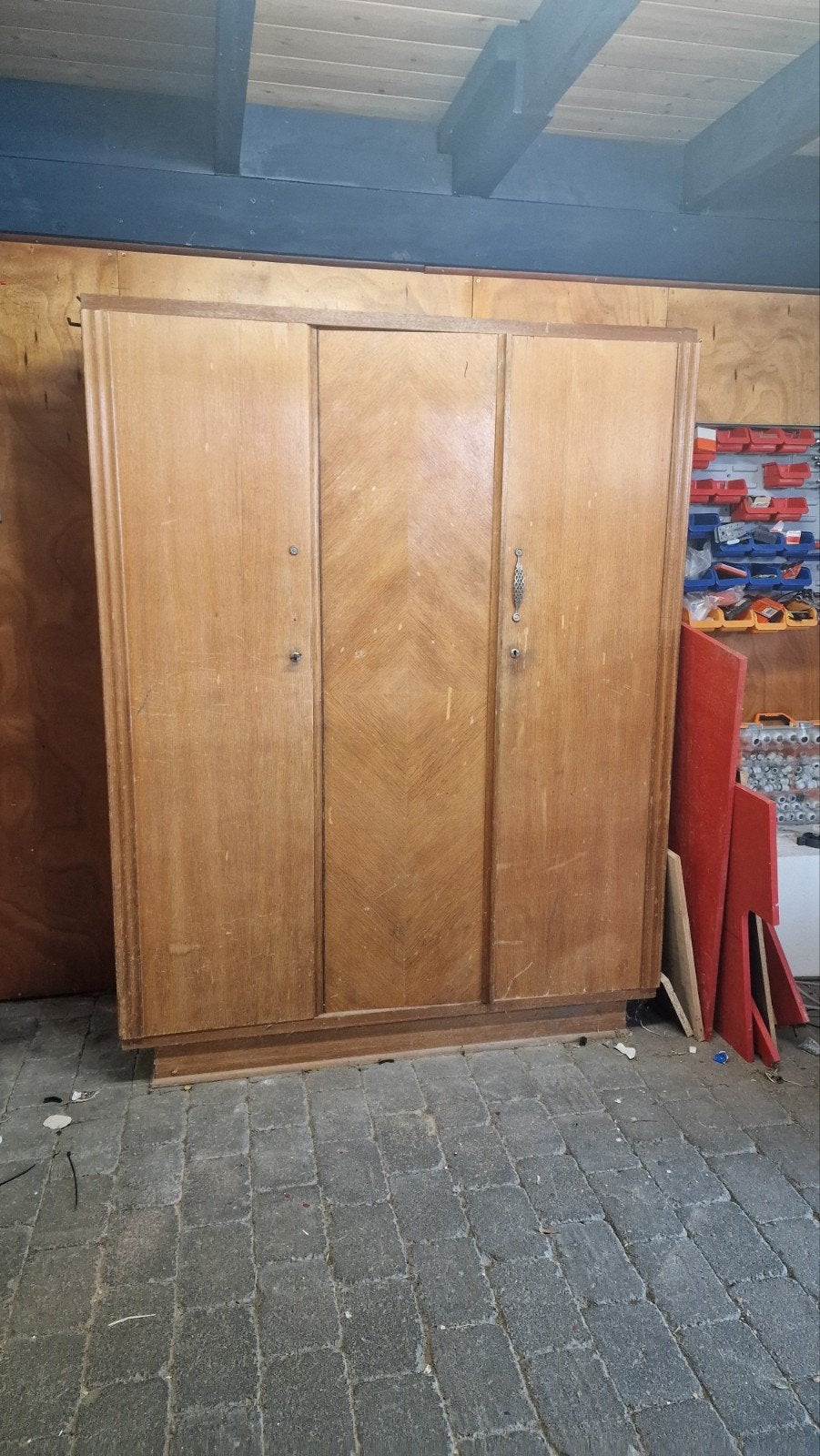 oude houten kast GRATIS, Huis en Inrichting, Kasten | Kledingkasten, Ophalen, 100 tot 150 cm, 150 tot 200 cm, 50 tot 75 cm