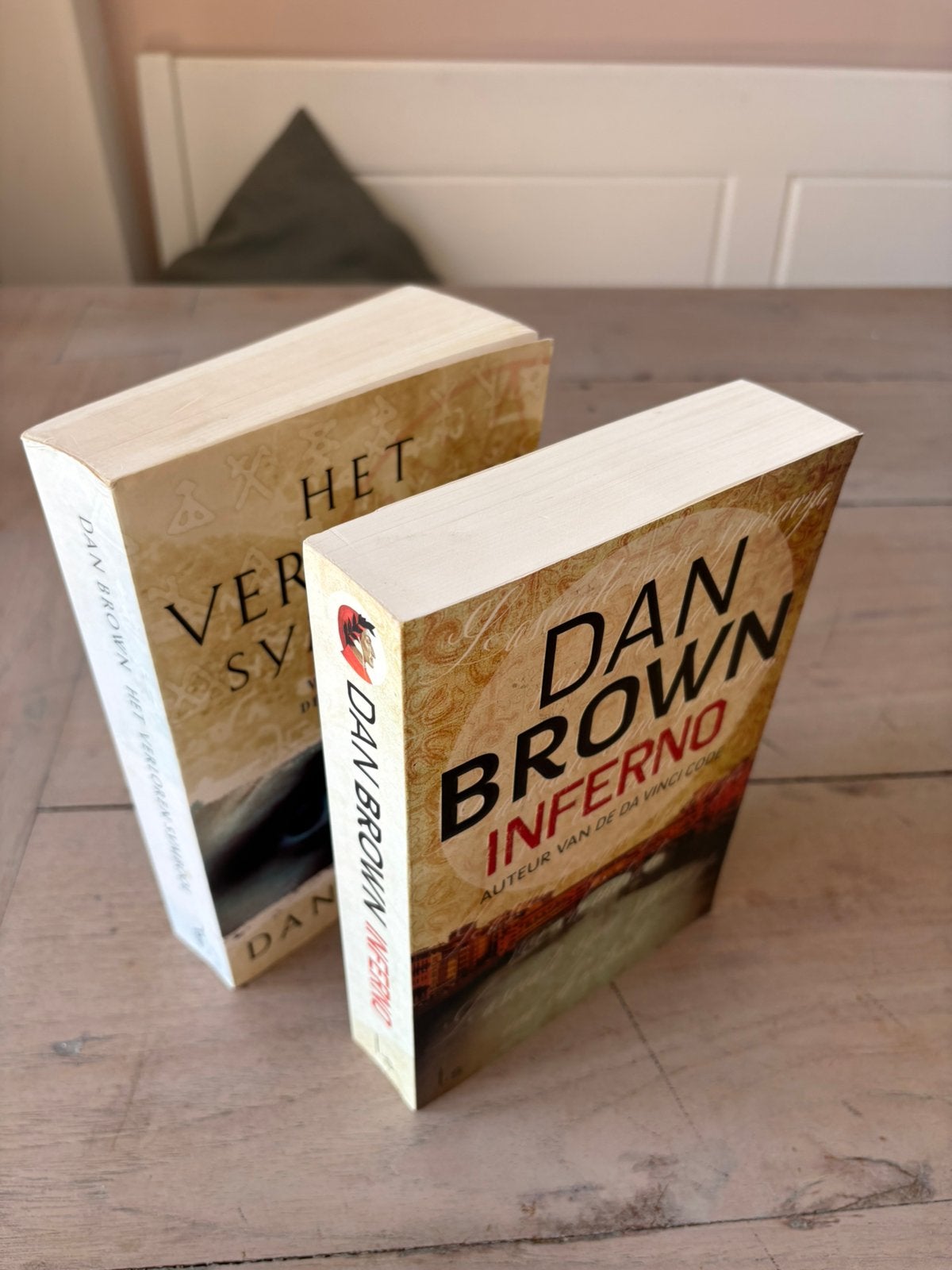 Dan Brown set: ‘Inferno’ & ‘Het verloren Symbool’, Boeken, Ophalen of Verzenden, Zo goed als nieuw