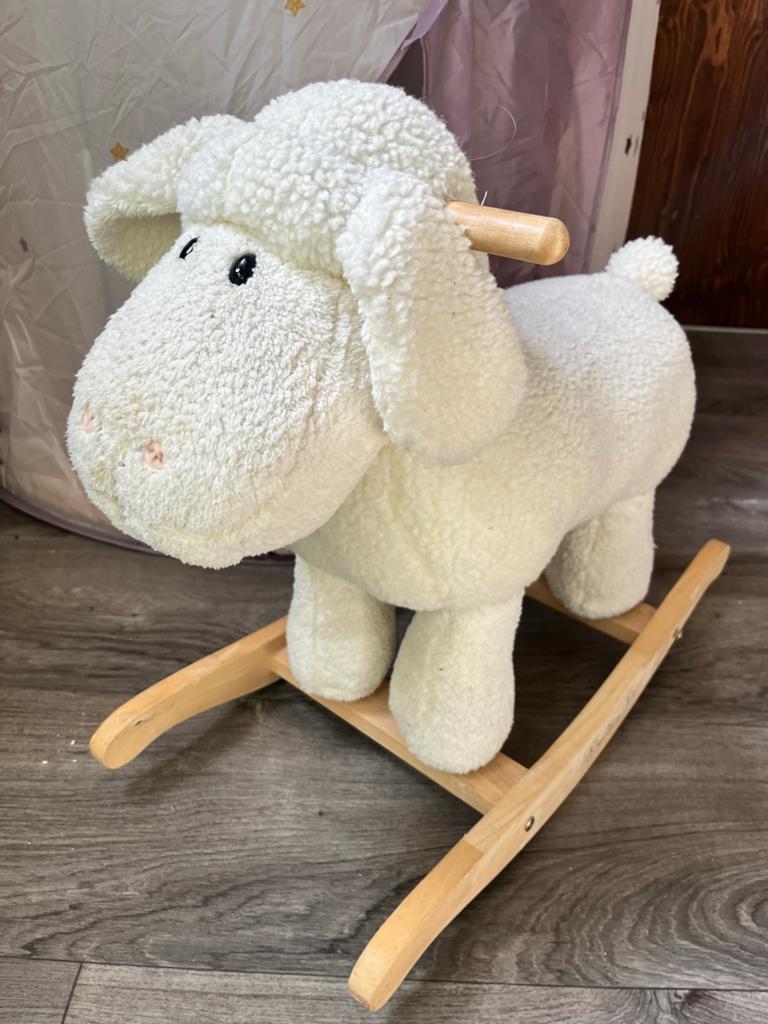 Schommelschaap Tiamo Wood Collection, Ophalen, Zo goed als nieuw
