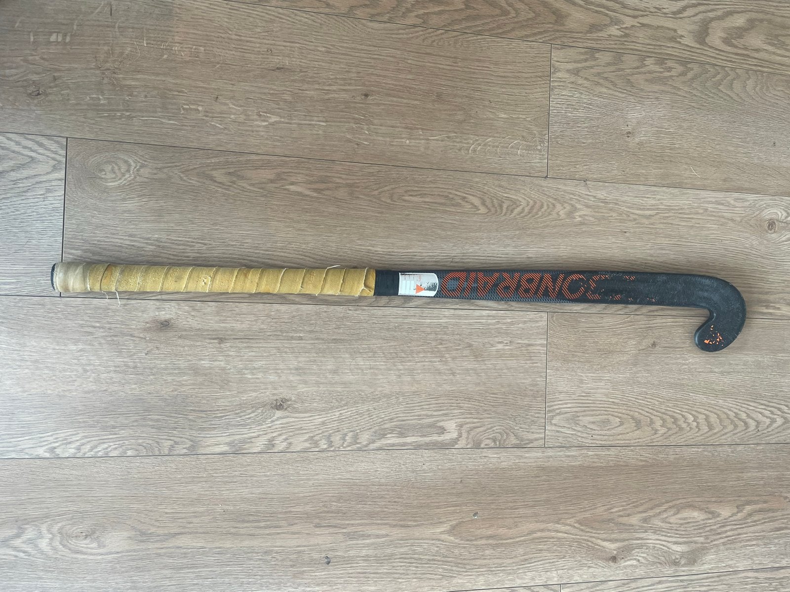Adidas Carbonbraid Hockeystick 36,5 inch Low Bow, Ophalen of Verzenden, Gebruikt, Stick