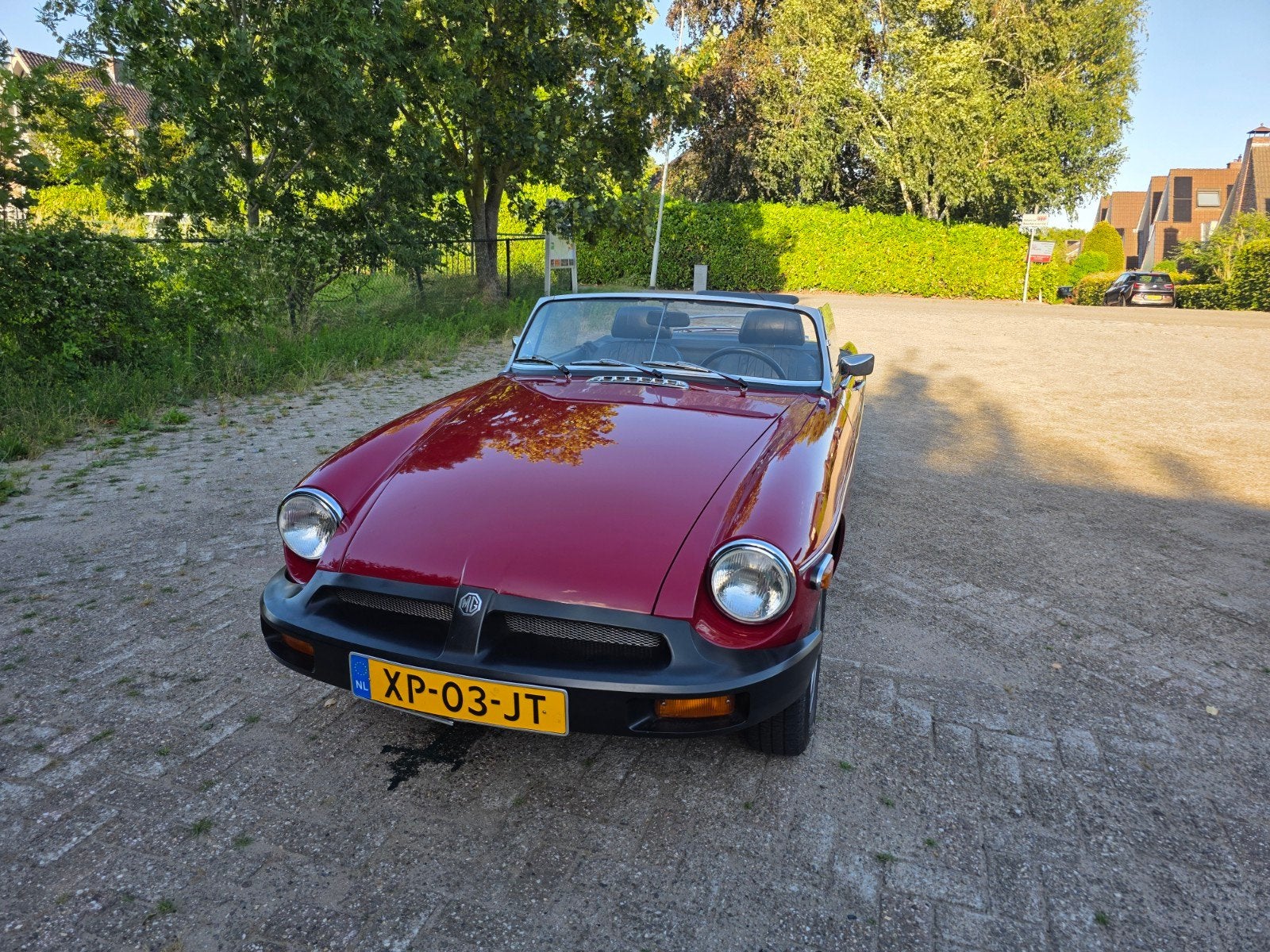 gerestaureerde MG B Roadster.1.8 Tourner 1980 Rood, foto 2