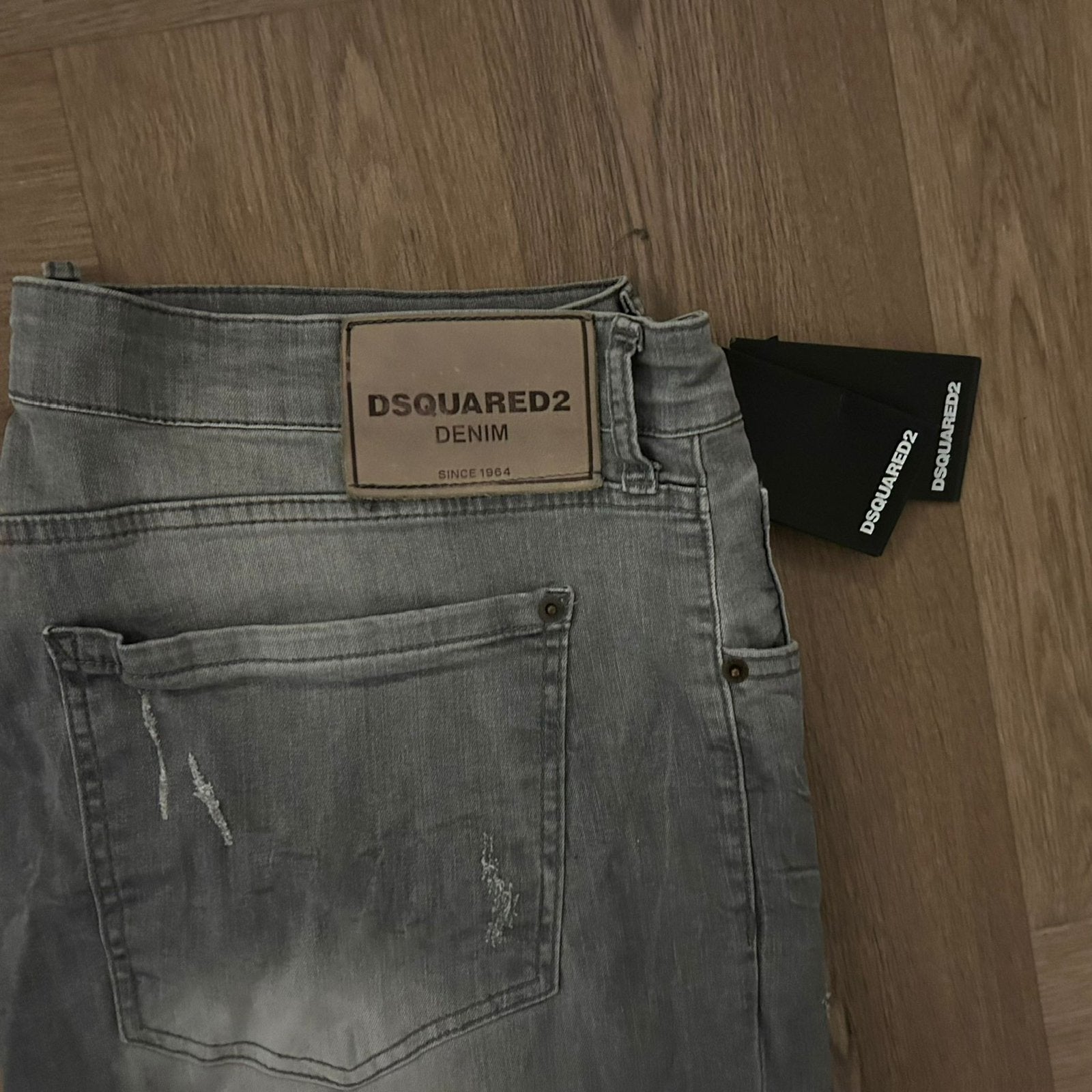 Dsquared2 maat 50, Kleding | Heren, Ophalen of Verzenden, Nieuw, Grijs, W33 - W34 (confectie 48/50)