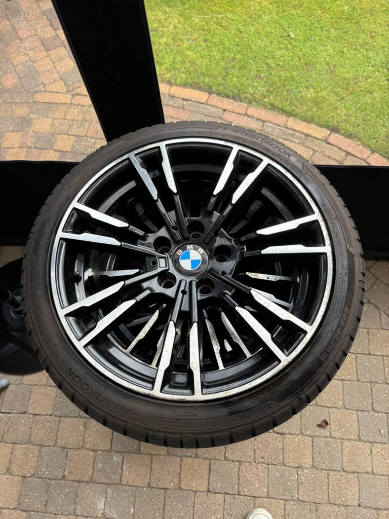 Bmw banden+ velgen 18 inch, Ophalen