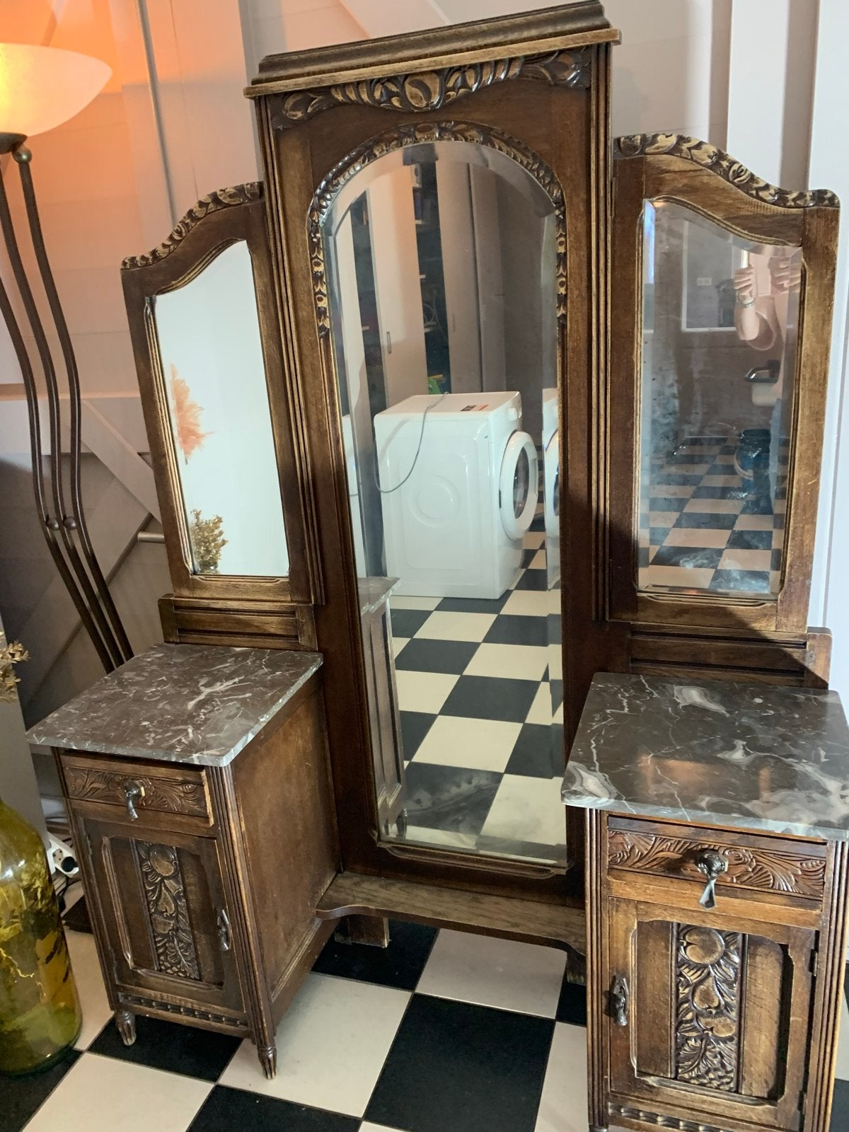 Antieke kaptafel met marmeren bladen en gesneden hout, Ophalen