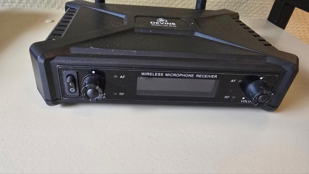 Devine WMD-50 Duo Draadloze Microfoon Ontvanger, Ophalen of Verzenden