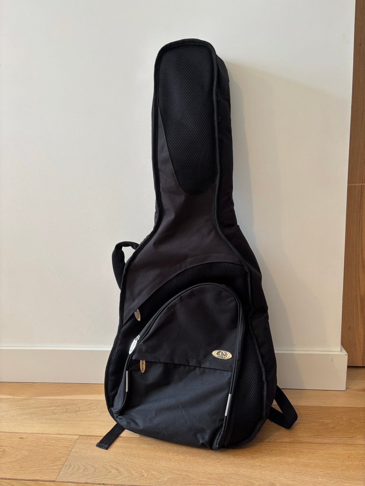 Ritter Akoestische Gitaartas (Ritter Acoustic Guitar Bag), Muziek en Instrumenten, Behuizingen en Koffers, Ophalen, Zo goed als nieuw