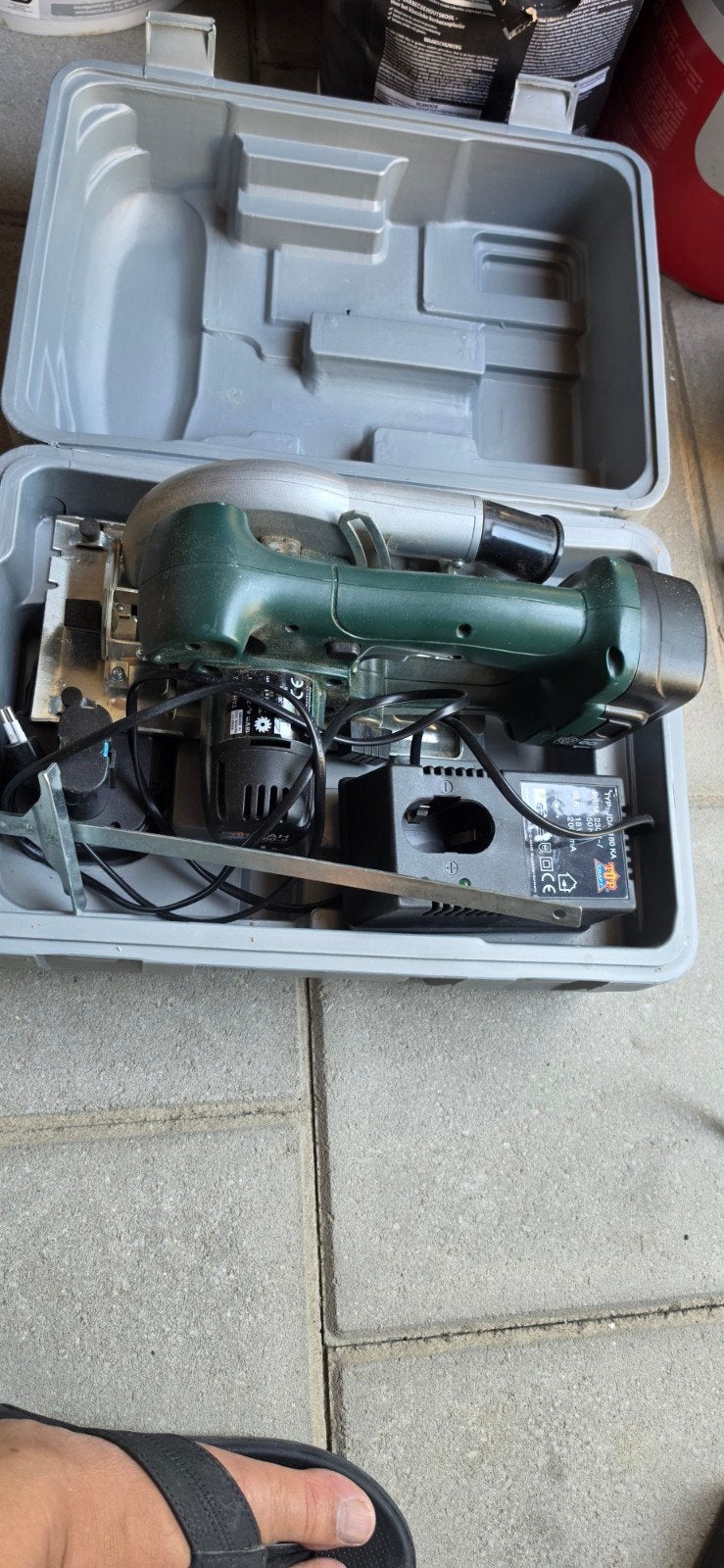Metabo Cirkelzaag met Accu en Oplader in Koffer, Ophalen, Gebruikt, Cirkelzaag, 30 tot 70 mm
