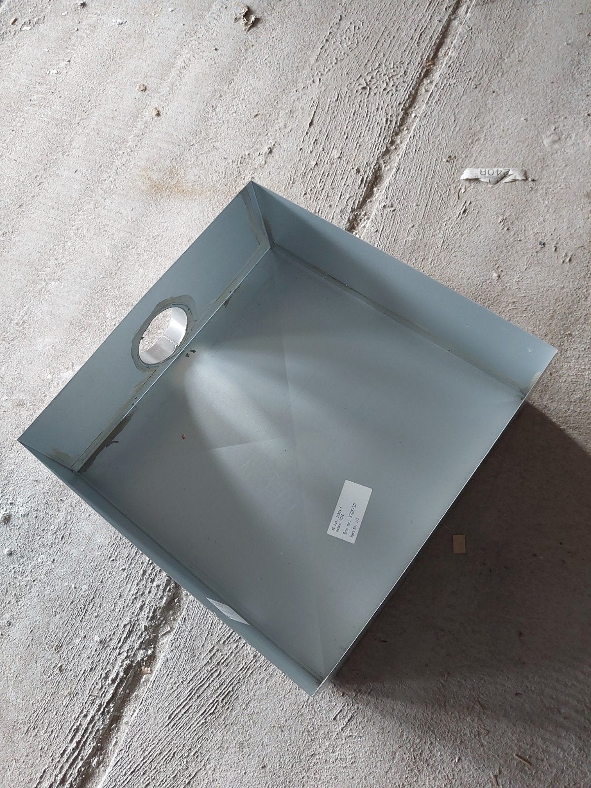 Ventilatie plenum voor systeemplafond 60x60 cm, Doe-het-zelf en Verbouw, Ophalen, Zo goed als nieuw