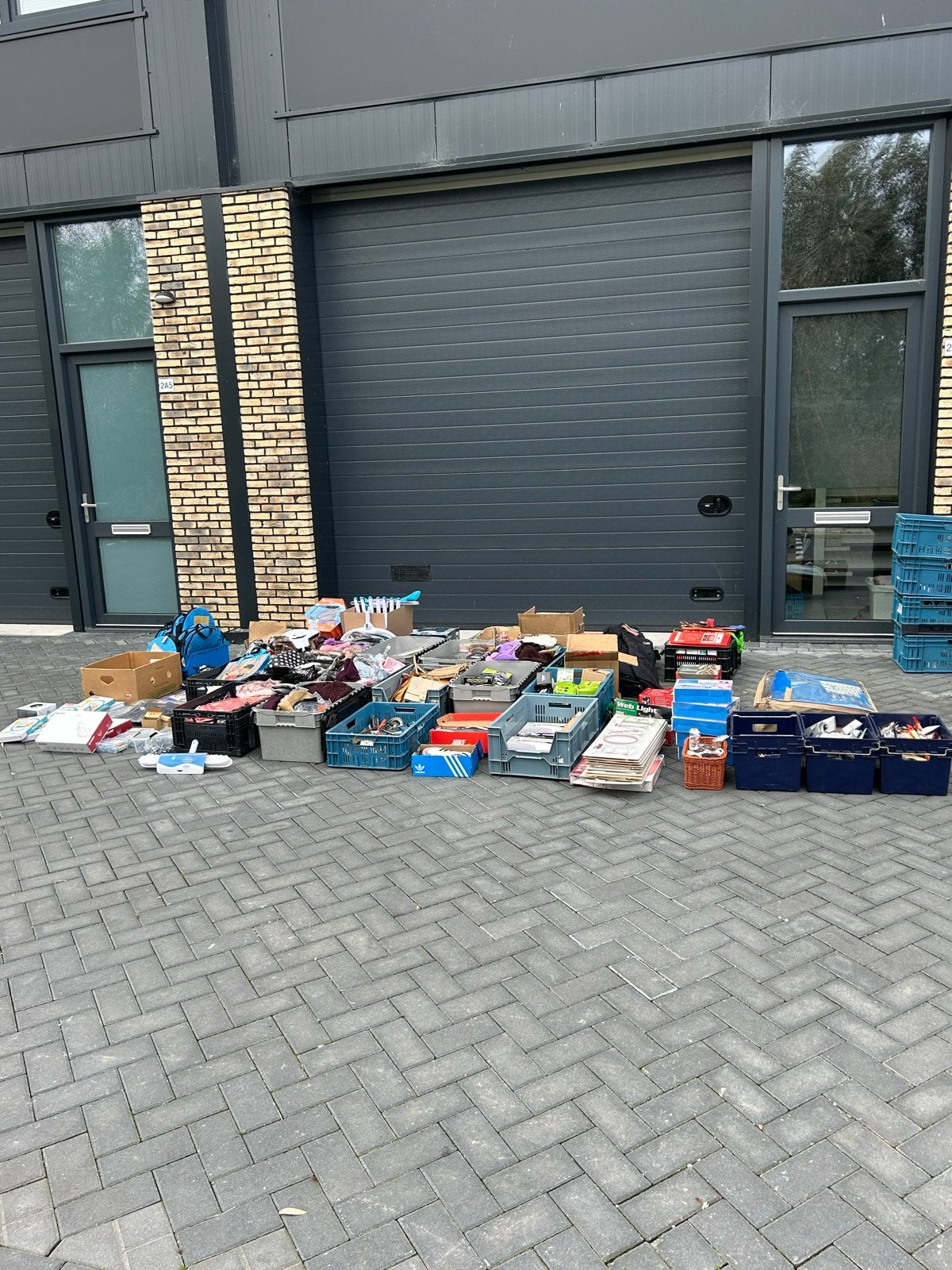 Partij rommelmarkt kofferbakverkoop handel prijs €200, Ophalen of Verzenden