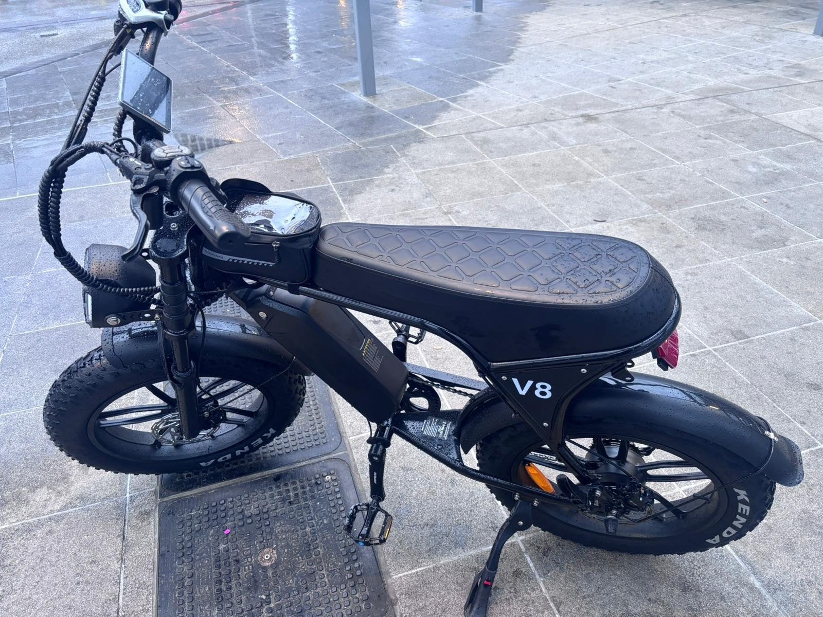Zo goed als nieuwe elektrische fiets - 400km, 35/40 km/u, Ophalen of Verzenden