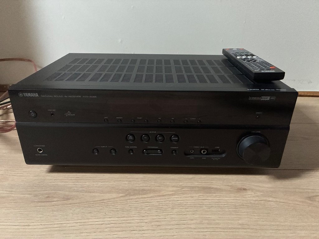 Yamaha versterker HTR 4065, Ophalen, Zo goed als nieuw, 120 watt of meer, Yamaha