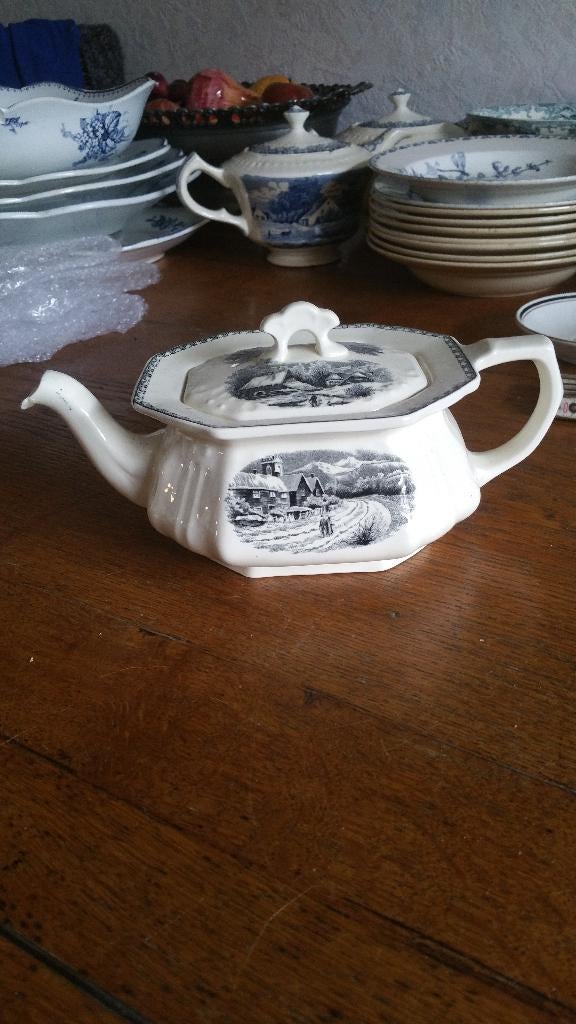 theepot landschap societe ceramique, Antiek en Kunst, Antiek | Servies los, Ophalen of Verzenden