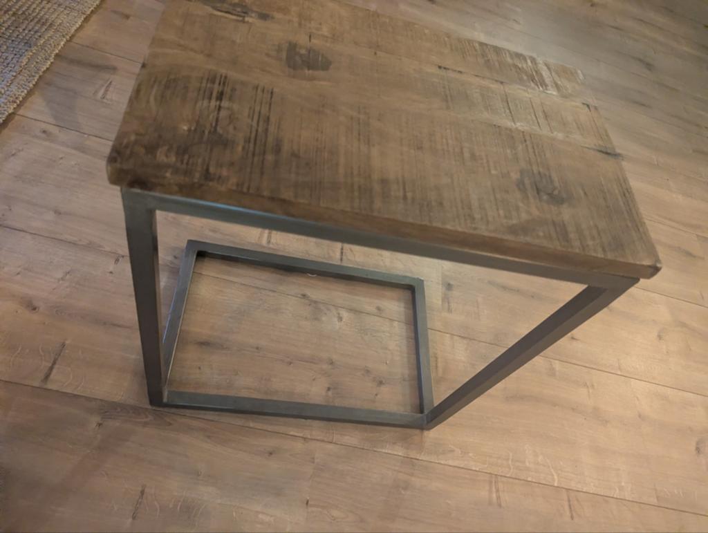 Bijzet tafel, Ophalen, 50 tot 100 cm, Zo goed als nieuw, Minder dan 50 cm