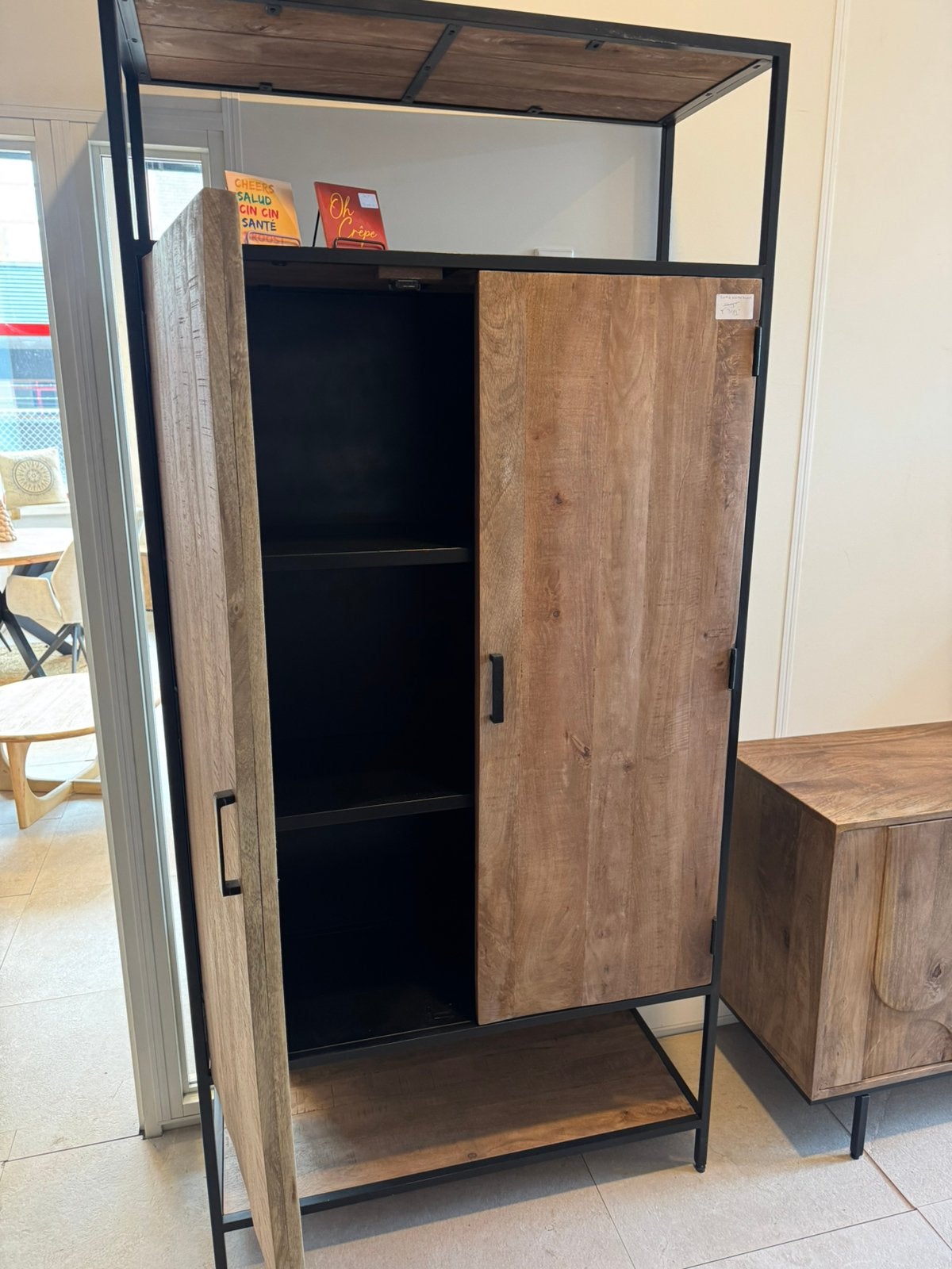 Magazijn leegverkoop dichte kast industrieel mangohout metal, Hout, Nieuw, Ophalen of Verzenden, Info@wkhome.nl