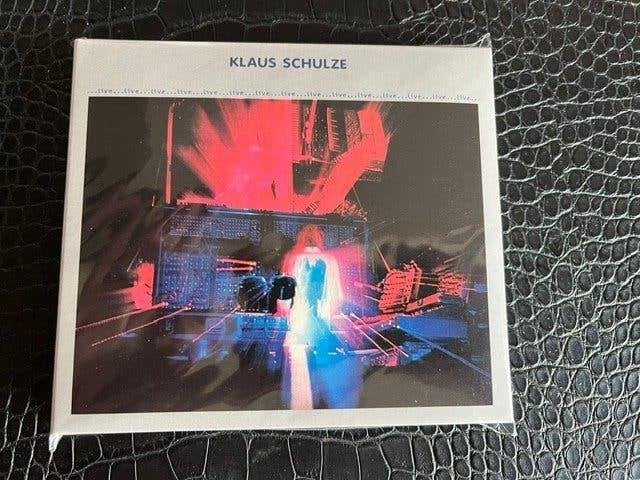 Klaus Schulze – ...Live... (Nieuw / 2CD), Cd's en Dvd's, Cd's | Overige Cd's, Nieuw in verpakking, Live-album, Digipak, Inclusief boekje