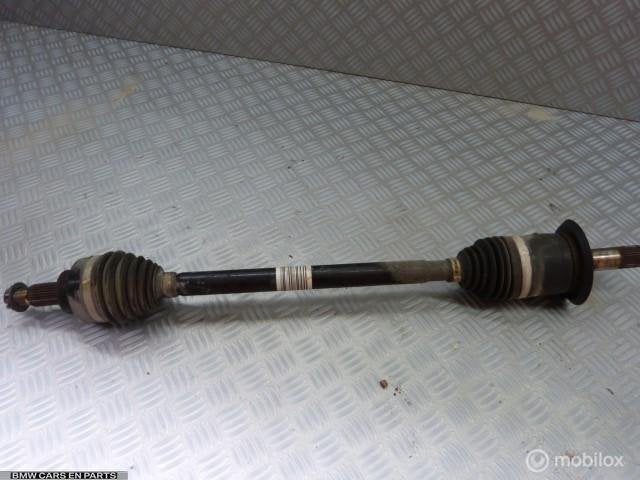 Aandrijfas rechtsachter BMW 3-serie F30  f20 m135 m140, Auto-onderdelen, Gebruikt, Ophalen of Verzenden, BMW, BMW