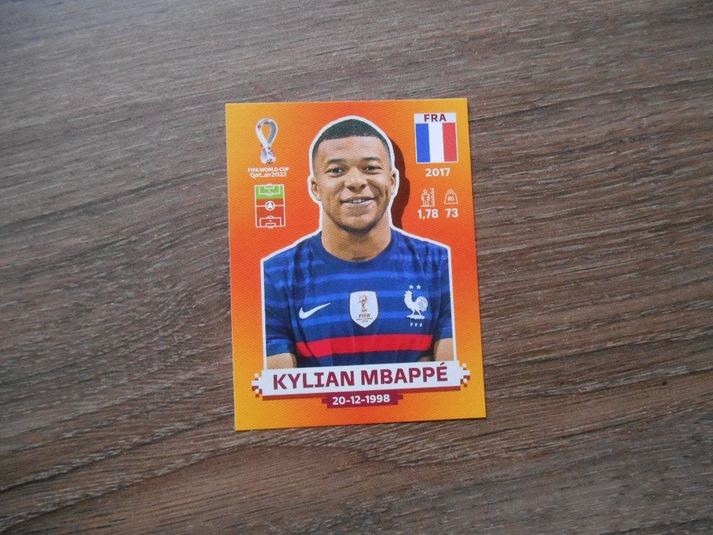 Mbappe voetbalplaatje WK 2022 Qatar Oranje editie panini, Verzamelen, Sportartikelen en Voetbal, Nieuw, Poster, Plaatje of Sticker