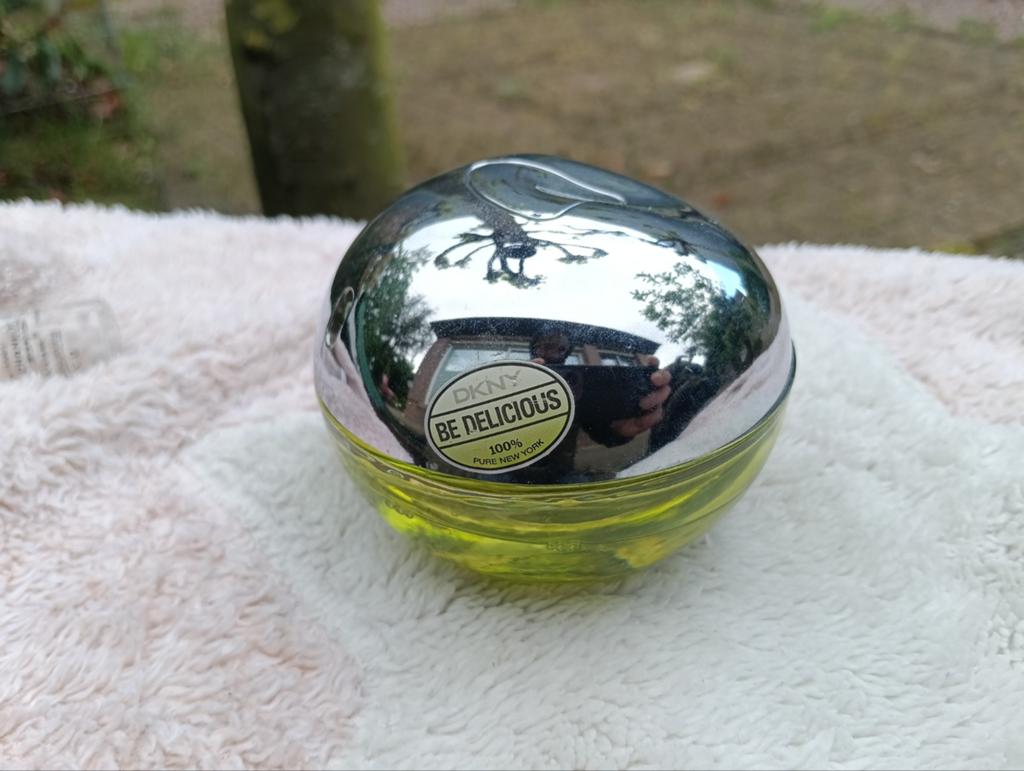 DKNY Be Delicious Eau de Parfum 50% Pure New York, Ophalen of Verzenden, Gebruikt