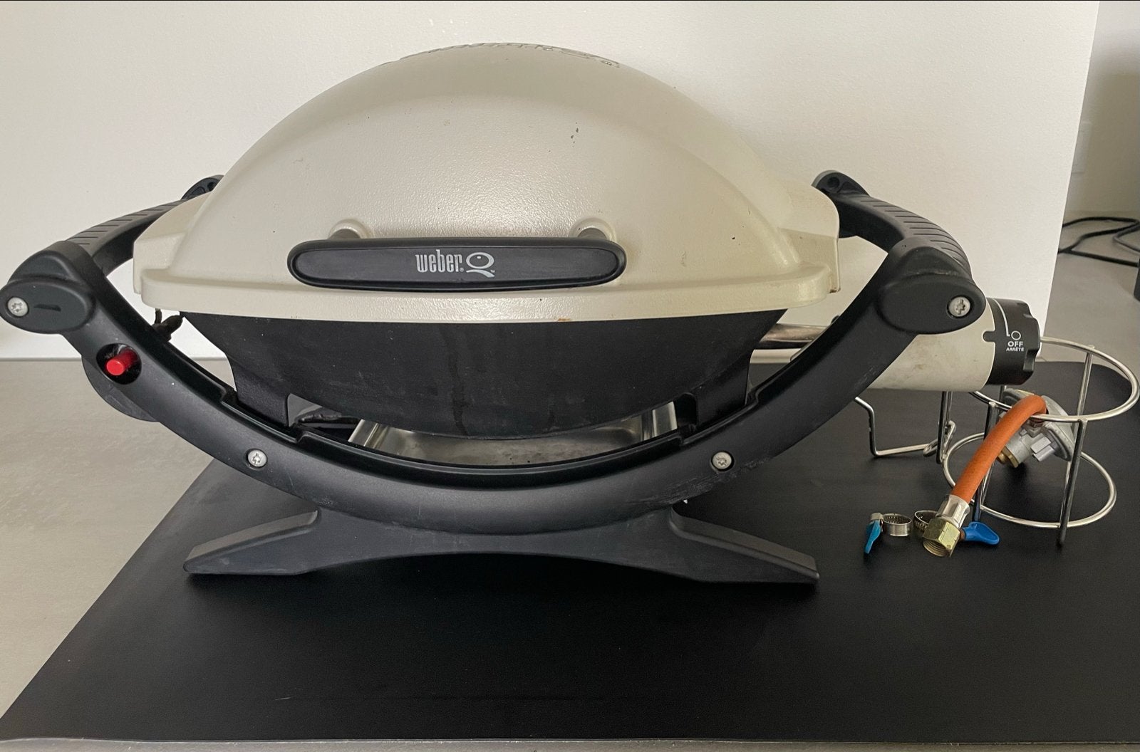 Weber Q1000 gasbarbecue - Compact en krachtig, Ophalen, Gebruikt