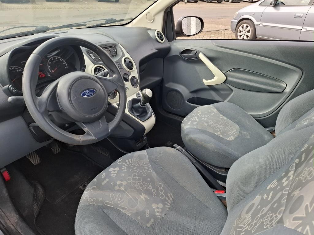 Ford Ka 1.2 Cool&Sound Airco Nieuwe Distributie ✅, Gebruikt, 1242 cc, 4 cilinders, 4 stoelen