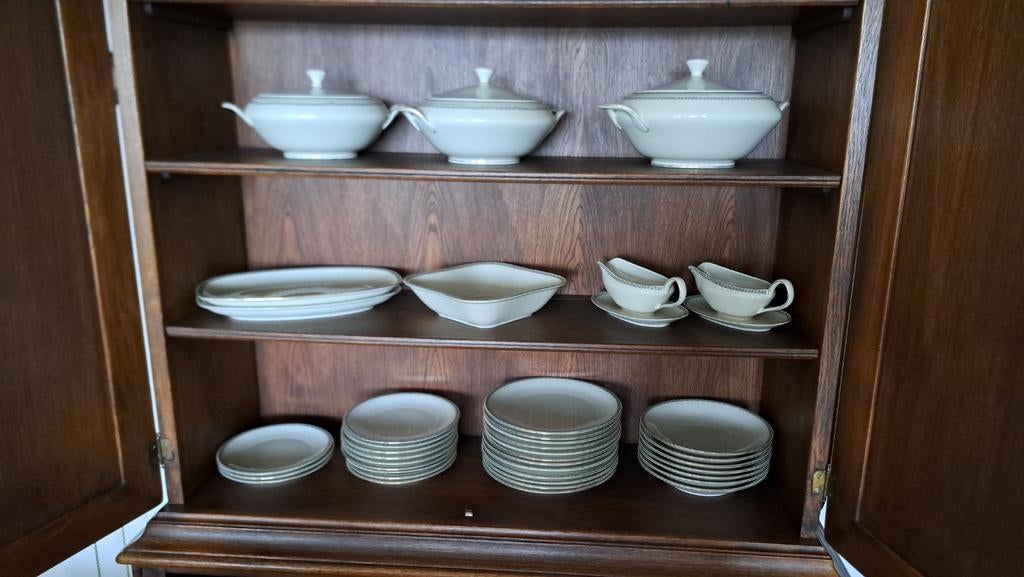 Bavaria Bareuther servies, Huis en Inrichting, Keuken | Servies, Ophalen, Porselein, Overige stijlen, Bord(en)