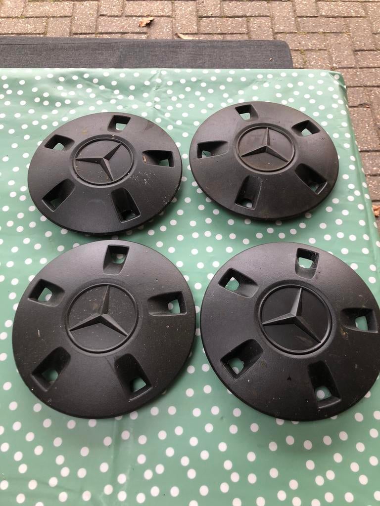 Naafdoppen centercaps mercedes vito 5x112, Auto diversen, Wieldoppen, Ophalen of Verzenden, Zo goed als nieuw