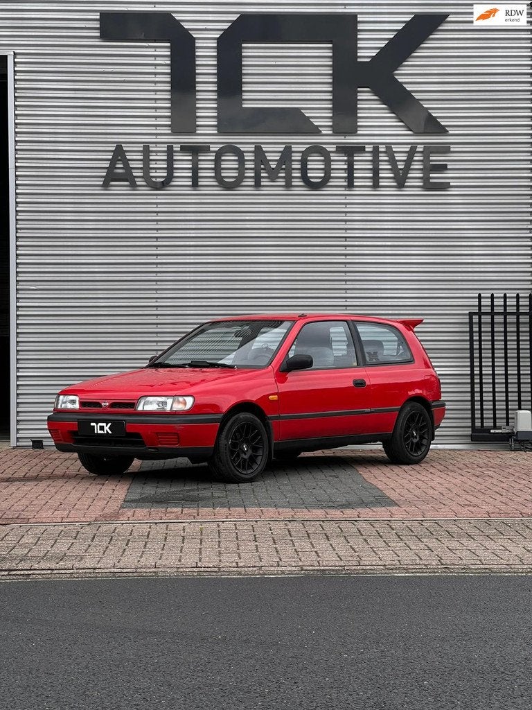 Nissan Sunny 1.6 LX, Auto's, Nissan, Stof, 4 cilinders, Origineel Nederlands, Bedrijf