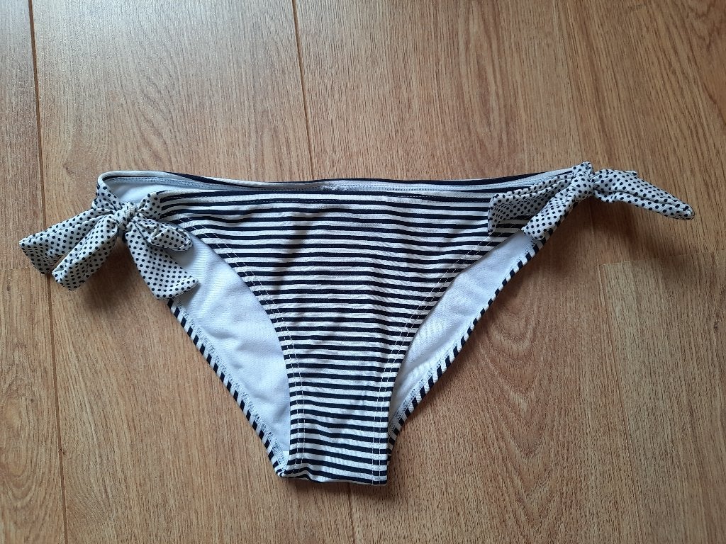 Bikini broekje van Pascal Morabito maat S, Wit, Ophalen of Verzenden, Zo goed als nieuw, Bikini