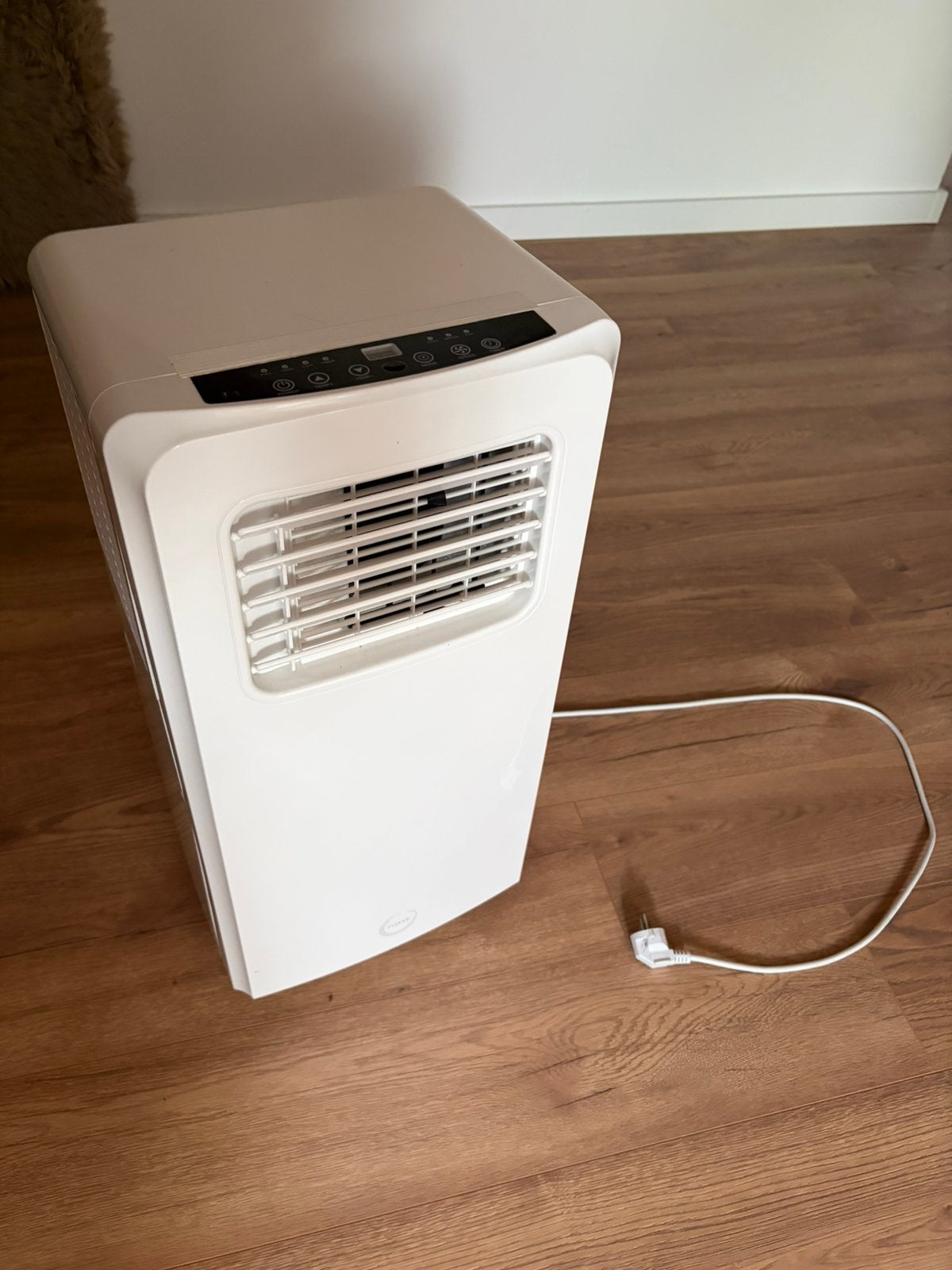 Mobiele airco 7000 BTU incl afstandsbediening en afvoerslang, Ophalen, Minder dan 60 m³, 3 snelheden of meer, Zo goed als nieuw