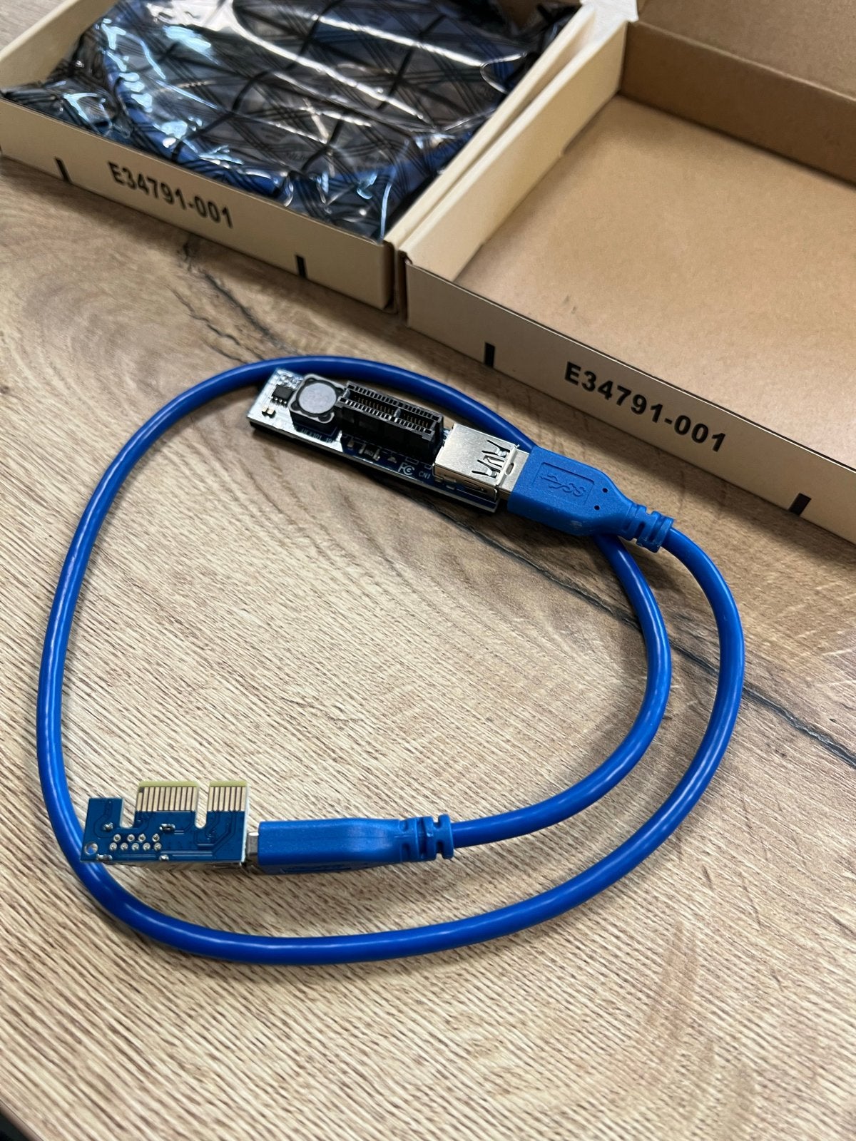 PCIe 3.0 x1 Riser Cable 60cm (Glotrends UEX101), Computers en Software, Ophalen of Verzenden, Nieuw