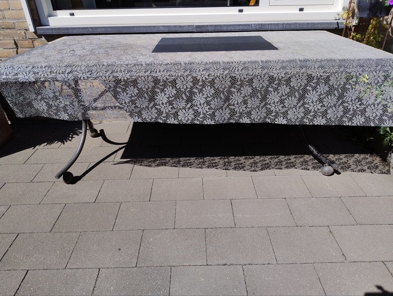 Tuintafel, Ophalen