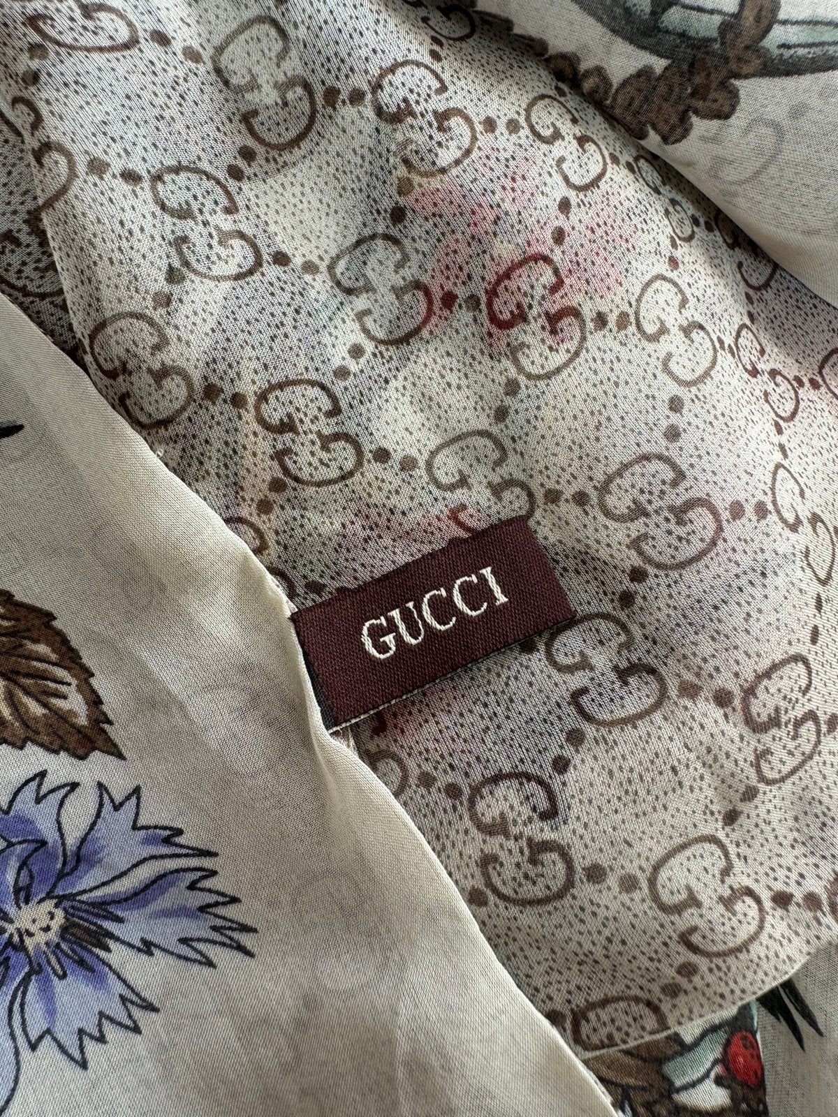 Gucci Sjaal 100% Zijde met Bloemenprint en GG-logo, Ophalen of Verzenden, Nieuw