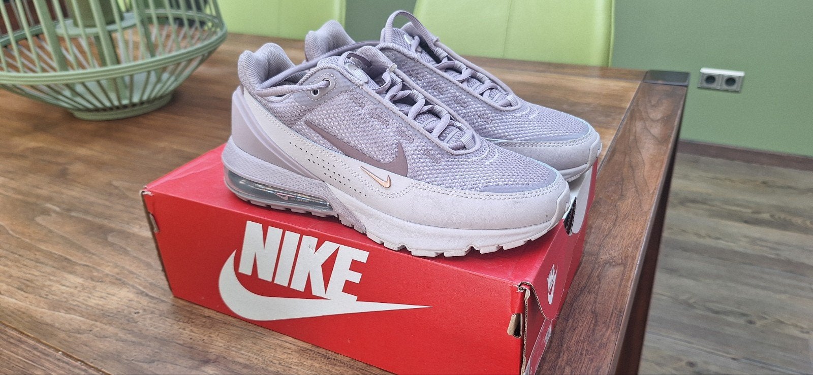Zo goed als nieuwe Nike Air Max Pulse sneakers - Maat 39, Ophalen of Verzenden