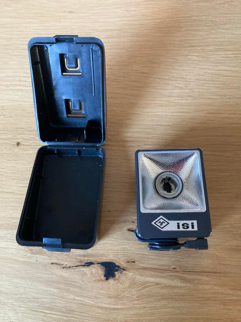 Vintage Agfa Isi flitser voor camera, Ophalen of Verzenden, Gebruikt, Overige merken