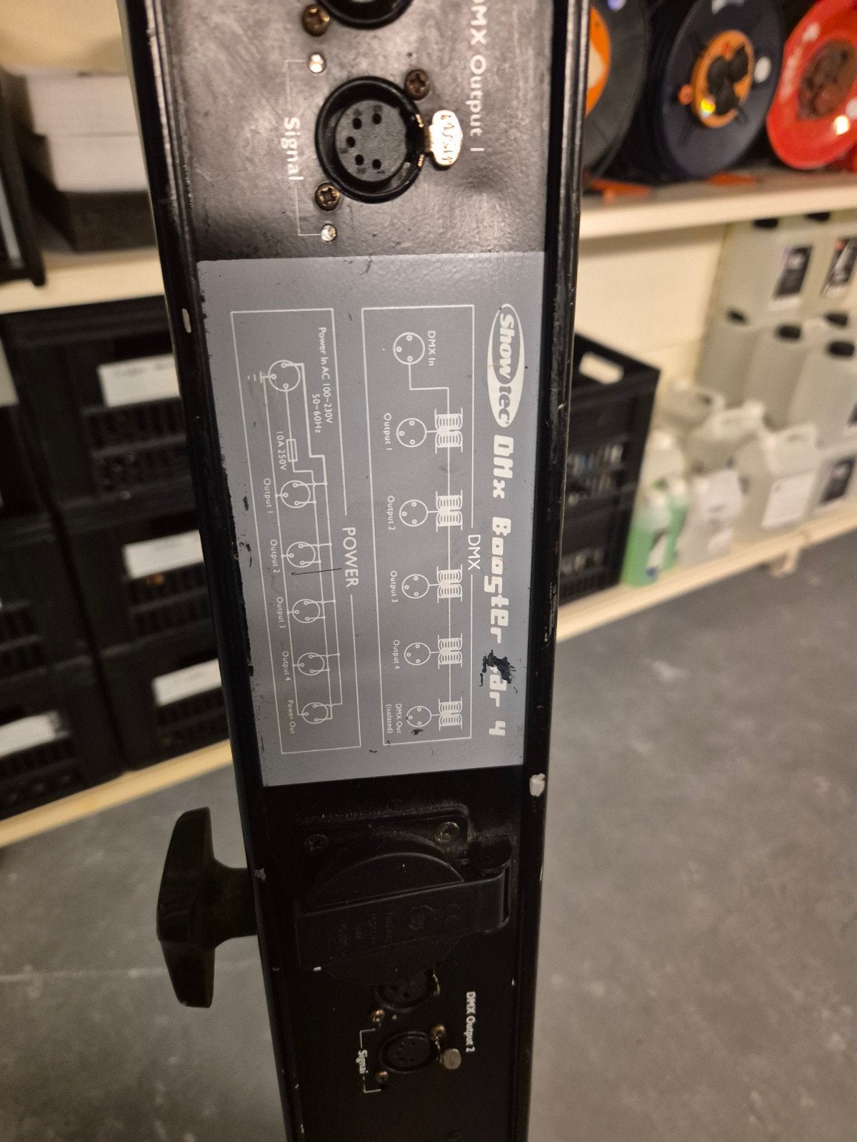 Showtec Boosterbar DMX 4 - DMX-splitter/booster, Ophalen, Gebruikt, Licht