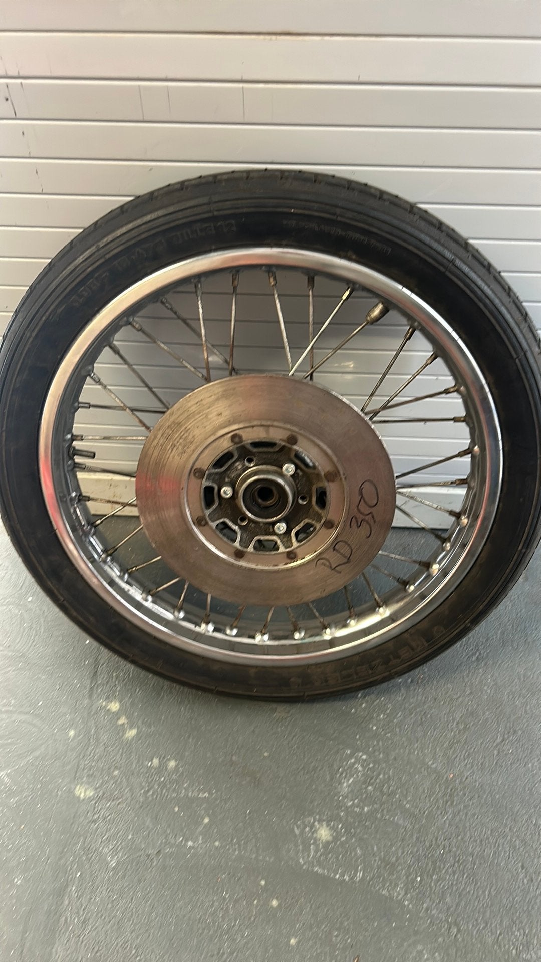 Yamaha rd 350 / 250 voorwiel, Motoren, Ophalen