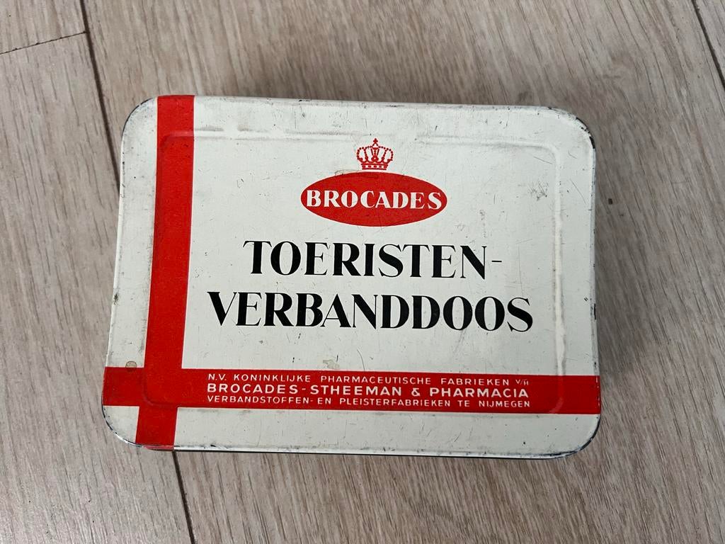 Vintage Brocades Toeristen-Verbanddoos EHBO-kit, Ophalen, Gebruikt