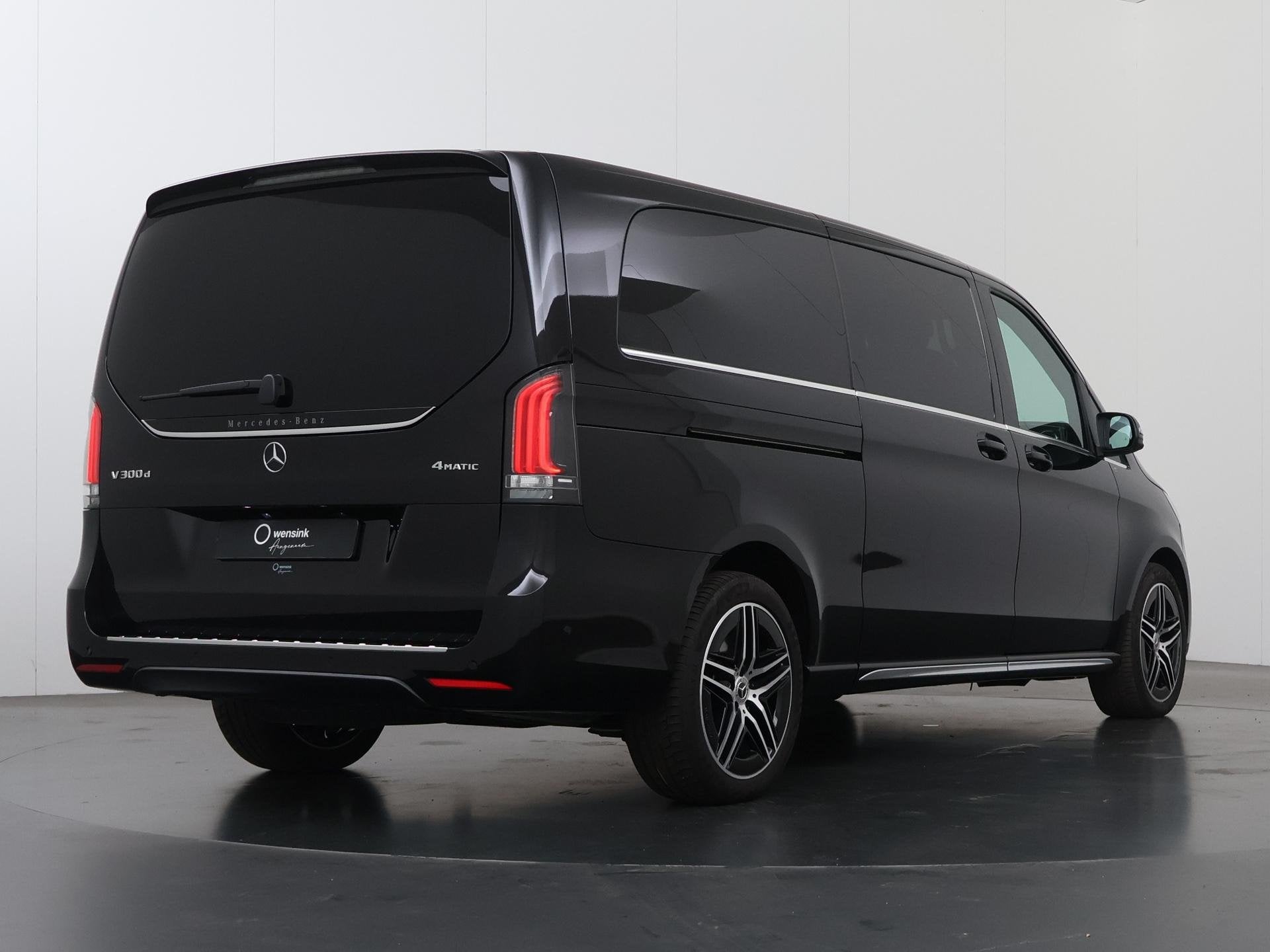 Mercedes-Benz V-klasse 300d | XL L3 | AMG | 4-MATIC | Dubbel, Automaat, Gebruikt, 4 cilinders, 2000 kg