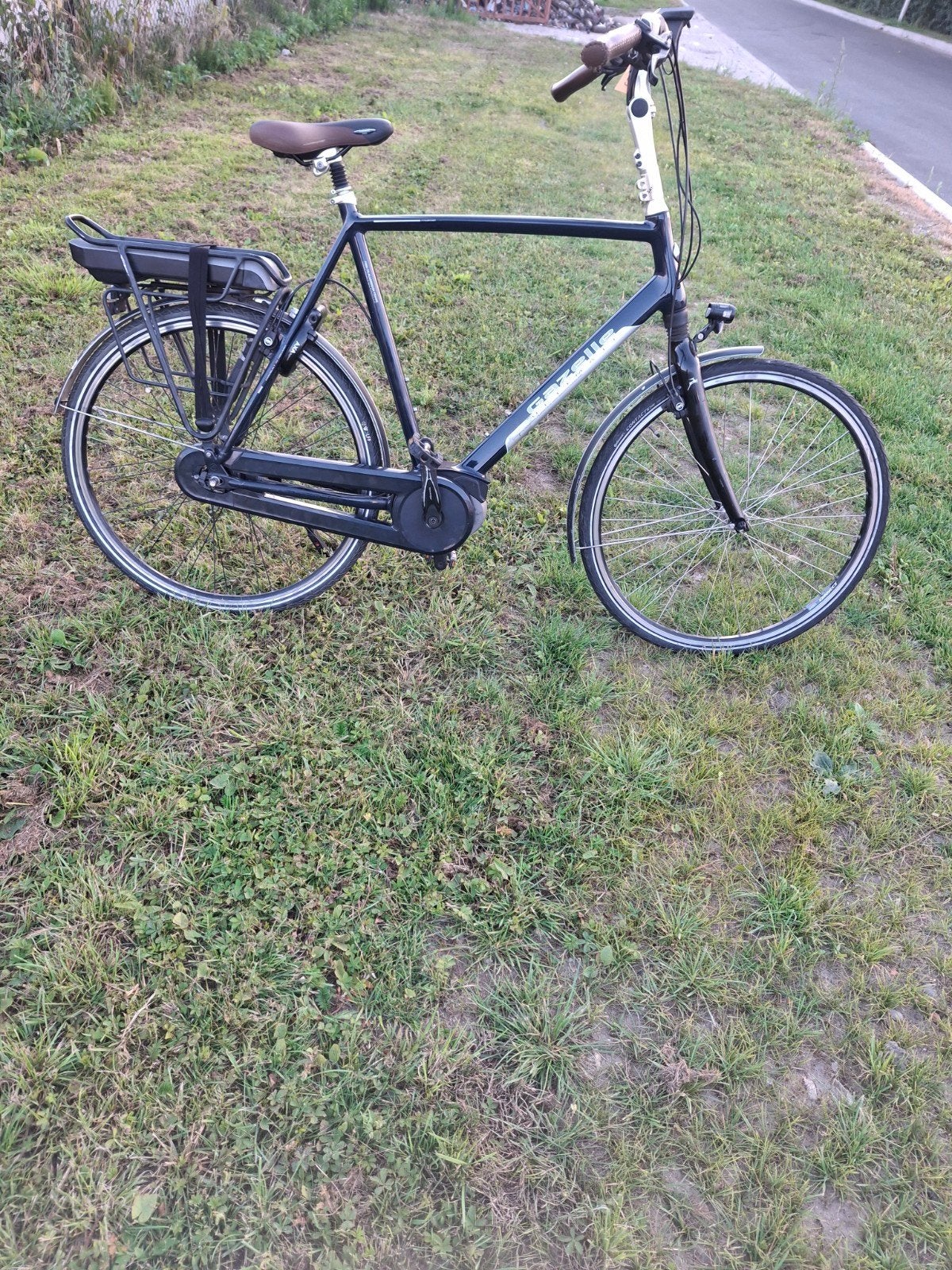 tk ebike elektrischefiets Gazelle maat 65. bosch middenmoter, 53 tot 57 cm, Ophalen, Zo goed als nieuw, Gazelle