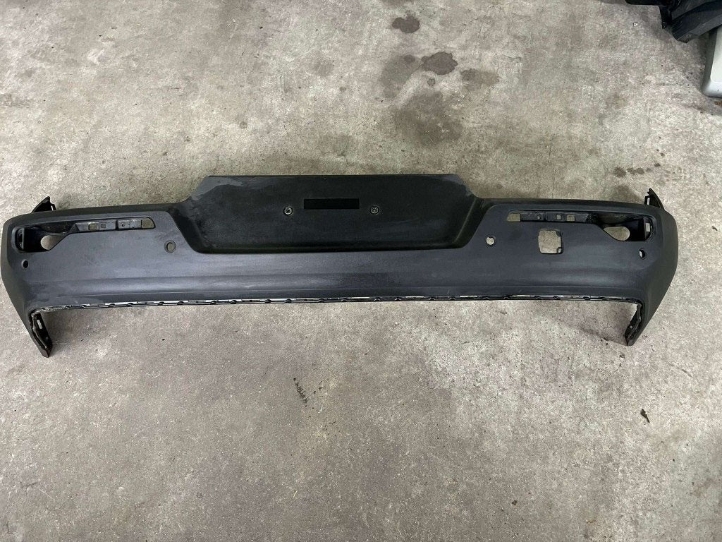 achterbumper xc40 6x pdc 31449333 3x, Gebruikt, Volvo, Bumper, Info@volvo.com