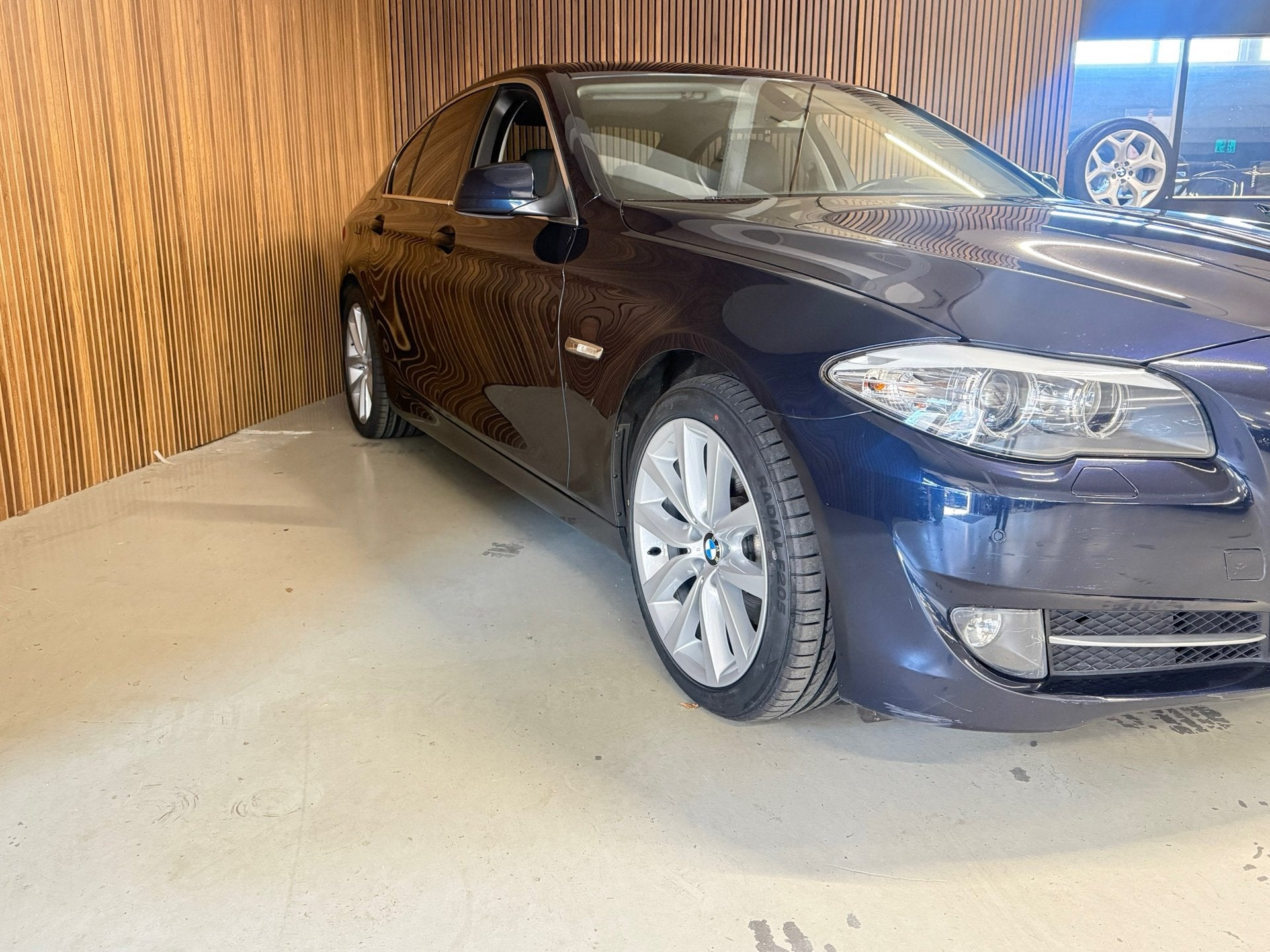BMW 5-serie 523i - Leder - Dak -Hand geschakeld, Auto's, 13 km/l, Euro 5, Achterwielaandrijving, Gebruikt