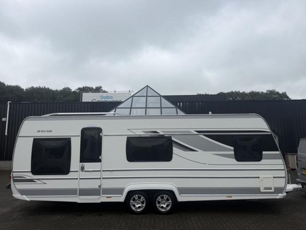 Fendt Mayfair 650 2016, Caravans en Kamperen, Bedrijf, Treinzit, Overige typen, Tot en met 5