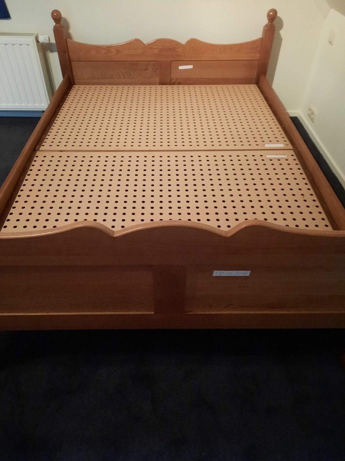 2 persoonsbed 140/200 zonder matras geloogd eiken, Huis en Inrichting, Ophalen, Tweepersoons