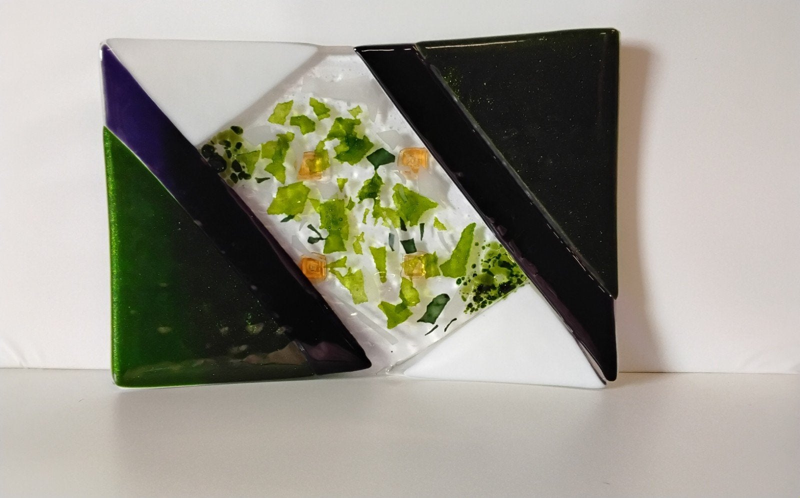 Decoratieve glazen schaal met abstract design, Glas, Wit, Handgemaakt, Ophalen of Verzenden